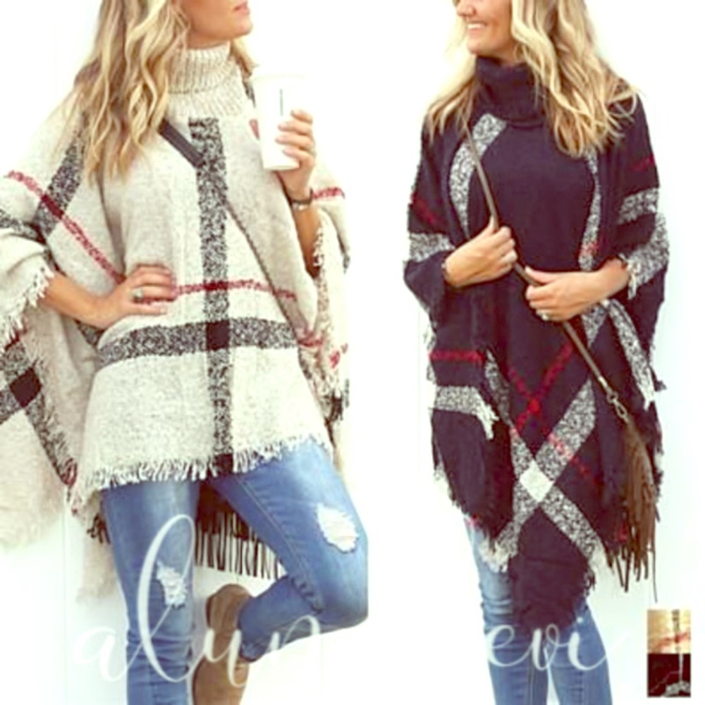 Gorgeous Plaid Poncho with Turtleneck - Picture 2 of 4